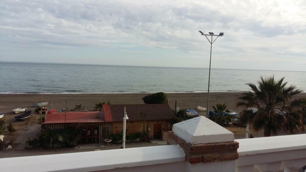 Atico En Rincon De La Victoria En La Costa Del Sol Appartement Málaga Buitenkant foto